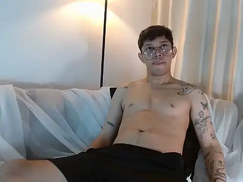 tonysexyboy webcam