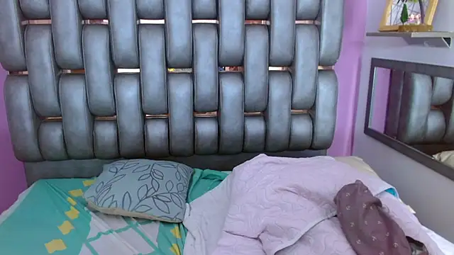 Amy_Blair__ webcam