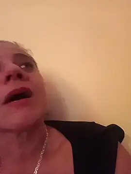 sasi_luna webcam