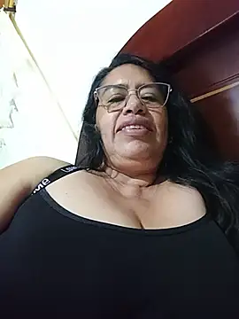 Emilif_ live sex cam