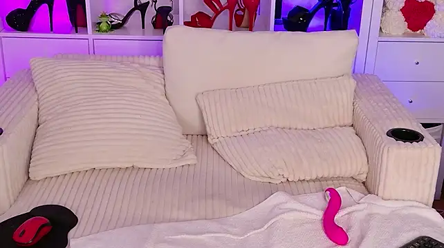 Anna-Bel live sex cam