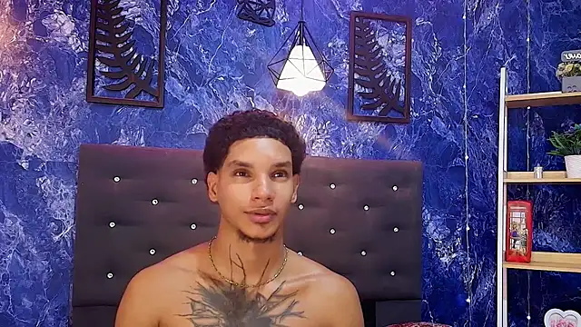kai_storm77 webcam