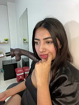 cherry_skinnyy_ webcam