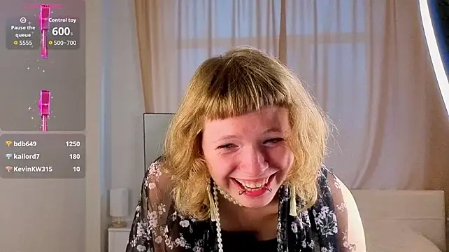 VioletDesiree