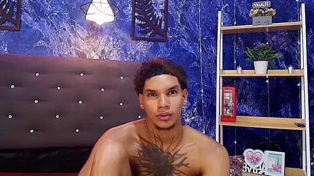 kai_storm77 webcam