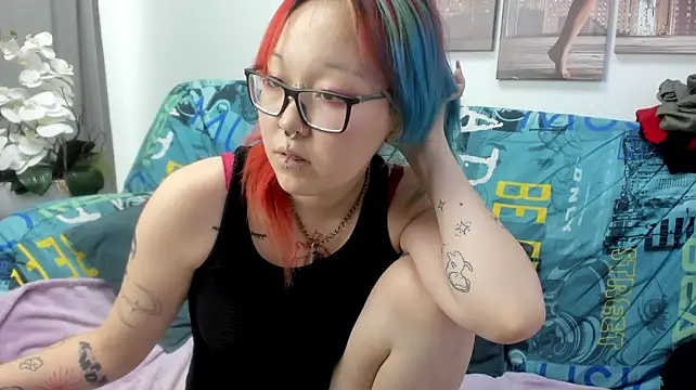 Cute__Kiko webcam