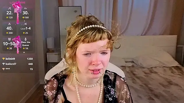 VioletDesiree webcam
