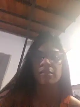 Samanta_Skinny_pm webcam