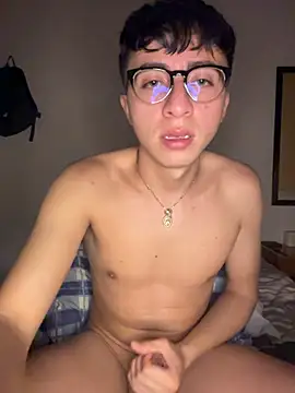 CamiRojas_boy webcam