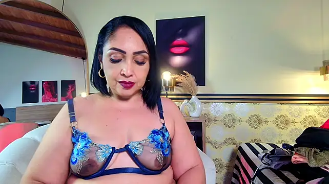 Madissononee live cam preview