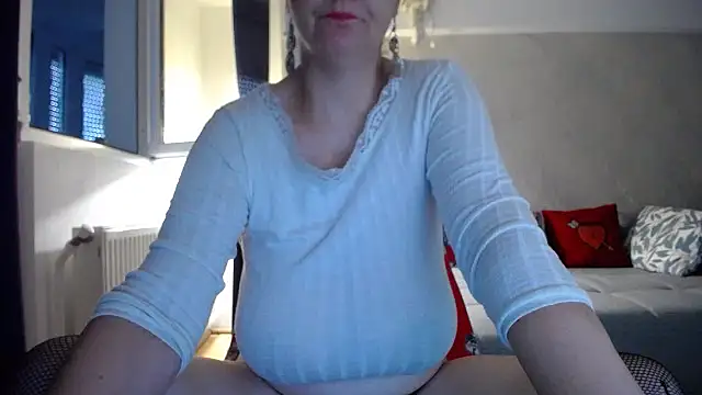 Mary_x webcam