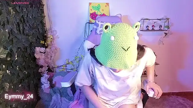 Eymmy_24 webcam