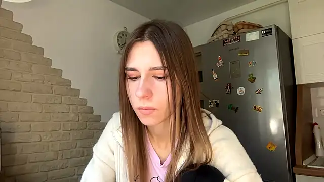 ZaraGuyette webcam