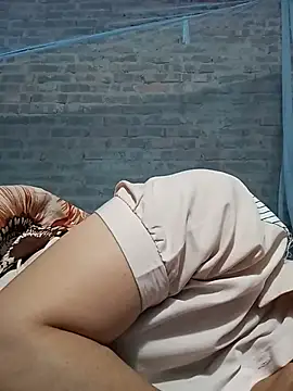 Linda-04 webcam