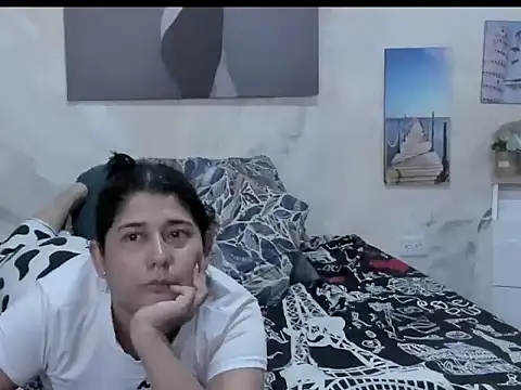 alinabozz1 live cam preview
