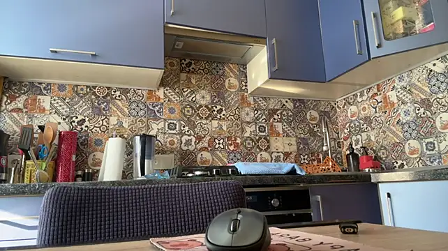 Oksi494 live cam preview