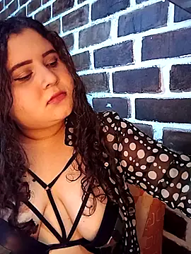 Celestehotcurvy live cam preview