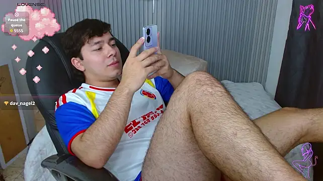 Julian_Smith21 live cam preview