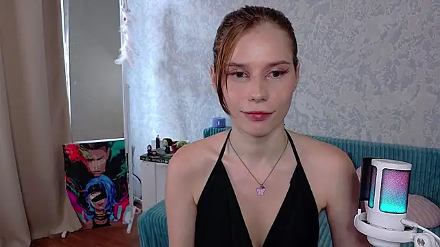 CleoBloom_