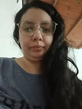 Mistressdionisia webcam