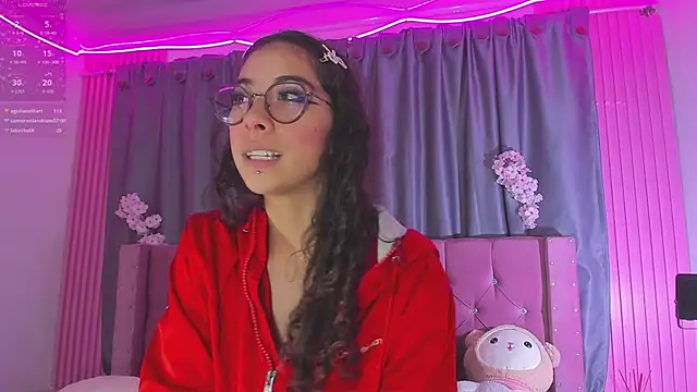 Sarah_Moon1 webcam