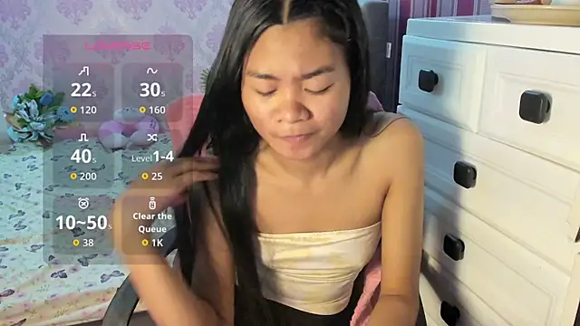 Mica_Jones