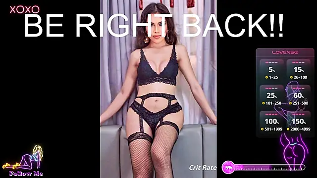 izabella_moore live cam on StripChat