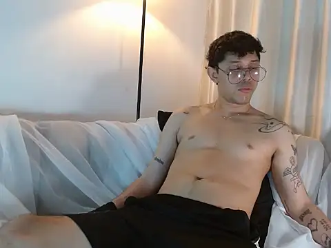 tonysexyboy webcam
