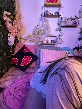 Eymmy_24 live cam preview