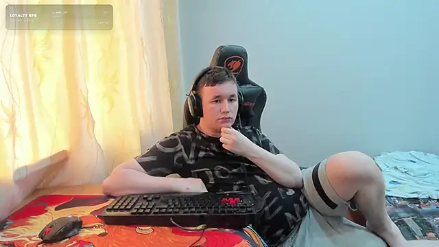 iliaskrislove webcam