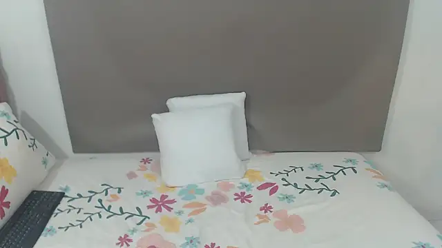 kimberlyjamexxx webcam