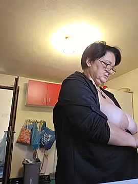 Diana_Diafan webcam