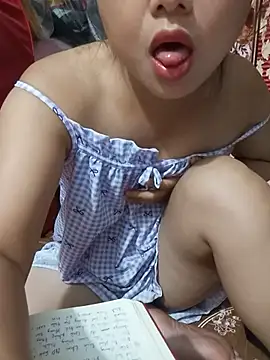 Emma-cutee webcam