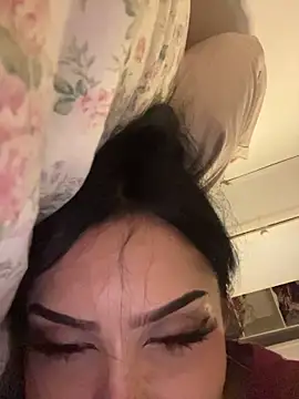 bratystar webcam