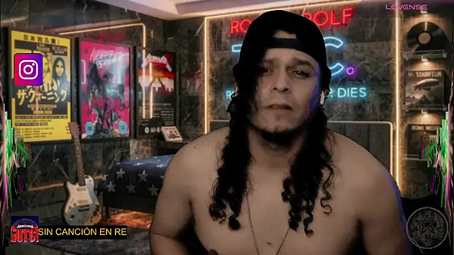 chino_roz webcam
