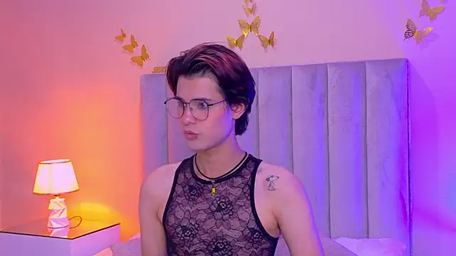 Derek_Sinn webcam