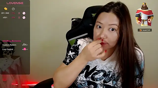LisaAsianFlower live cam preview