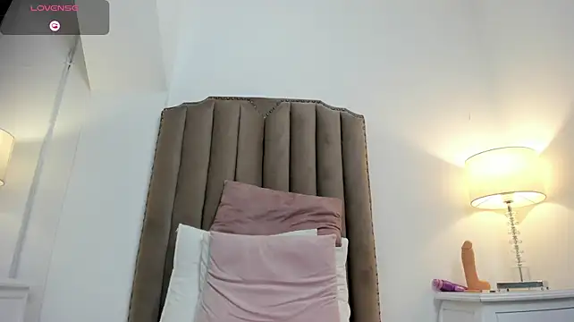 agartha_velvet live cam preview