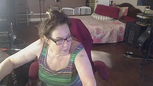 Ireallysquirt webcam