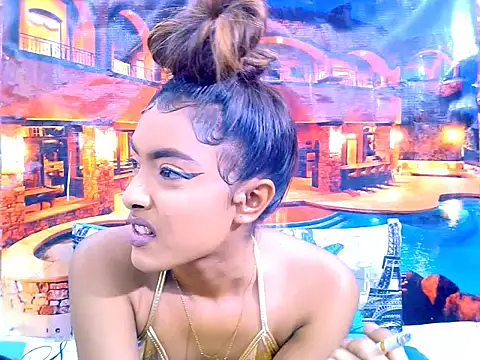 IndianPretty14u2Luv webcam