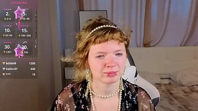 VioletDesiree live cam preview