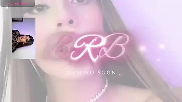 Modèle: Ari_Miaxx