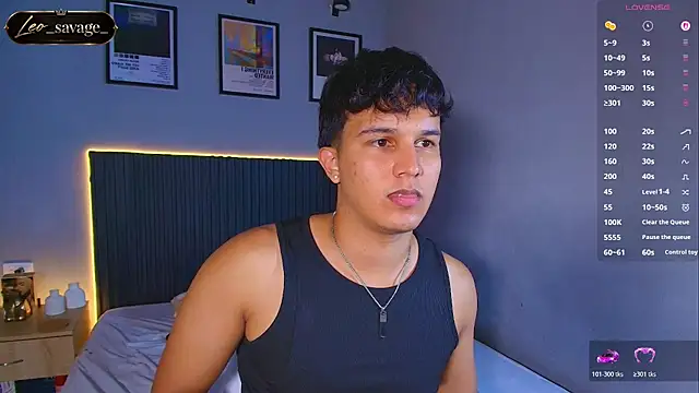 Leo_Savage_ webcam
