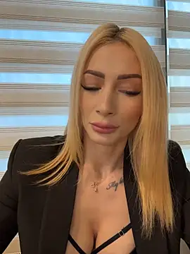 AngieShae live cam on StripChat