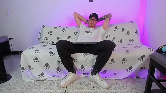 Vlad__night live cam preview