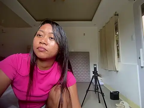 Juliet_official_pro webcam