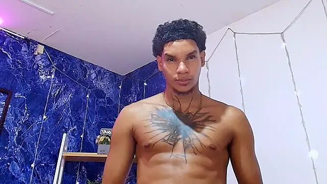 kai_storm77 webcam