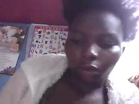 lucyswee webcam