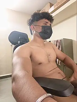 marathi_mammyboy webcam