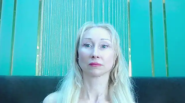 KissDreamm webcam